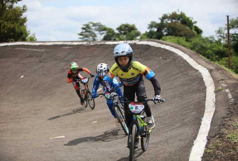 São Carlos busca pódios na 3ª etapa do Paulista de BMX