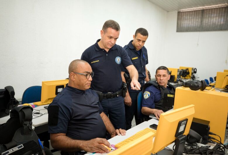 Guarda Municipal de São Carlos capacita agentes de outras cidades para uso do Sinesp CAD
