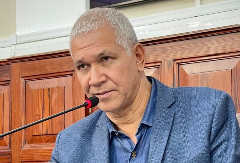 Lucão Fernandes propõe Semana Municipal da Conscientização do Uso da Internet para Crianças e Jovens