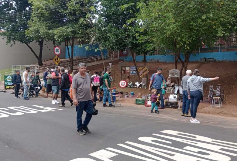 Feira da Barganha será realizada neste domingo no Bicão