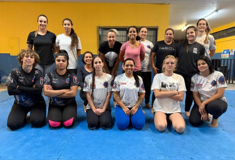Projeto oferece aulas gratuitas de defesa pessoal e jiu-jitsu para mulheres em São Carlos