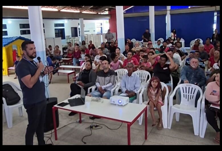 Secretaria de Habitação Social promove encontro com moradores do Núcleo Esperança