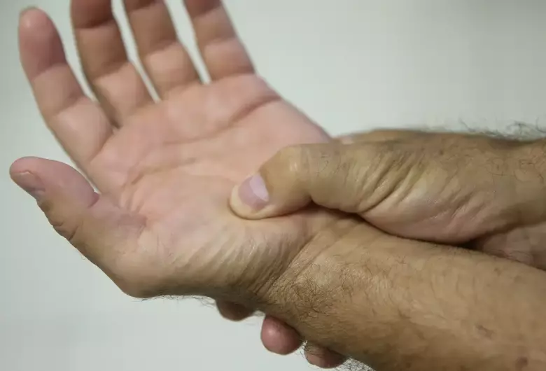 Lei passa a definir fibromialgia como deficiência em todo o país