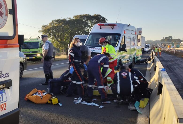 Motociclista que sofreu grave acidente na Washington Luís sofre amputação da perna 