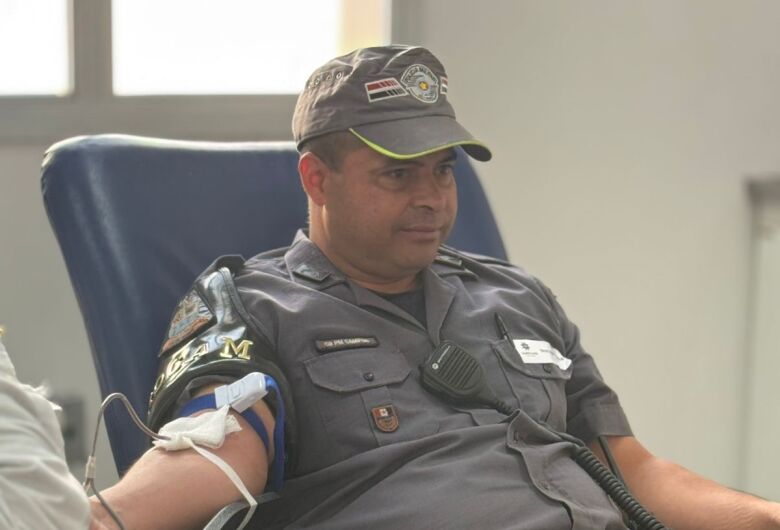 Policiais de São Carlos doam sangue e reforçam compromisso com a vida