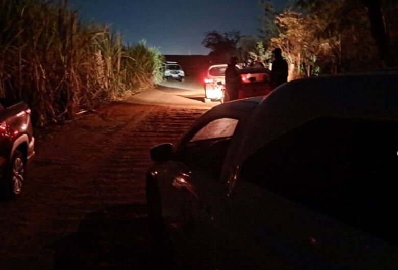 Homem morre após ser atropelado por trem em Ibaté