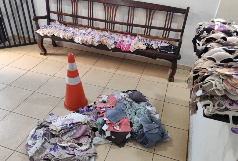 Mulher é detida em flagrante após "arrastão" no calçadão