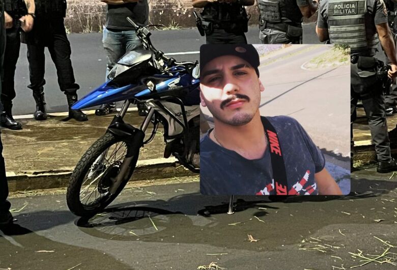 Motociclista morre após perder o controle e bater em poste 