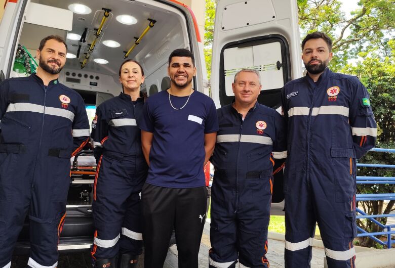 SAMU realiza parto dentro da viatura e salva mãe e bebê no Ypê Mirim