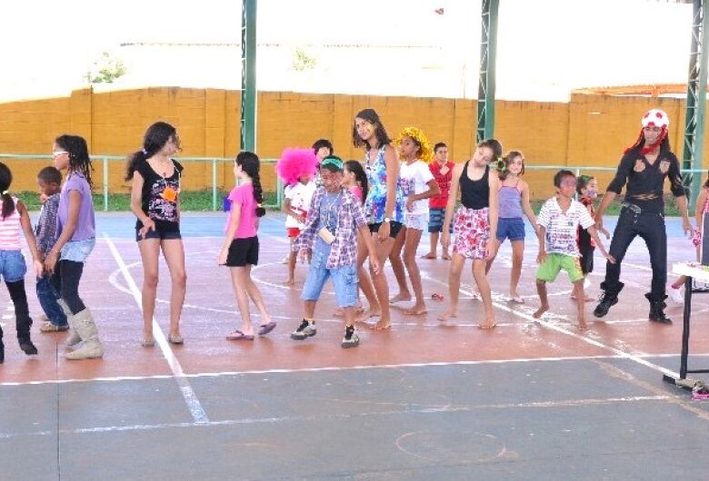 Projeto Férias irá oferecer atividades gratuitas nas escolas municipais de São Carlos