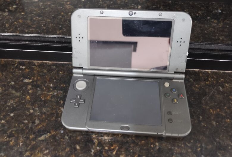 Homem é preso em flagrante após furto em apartamento