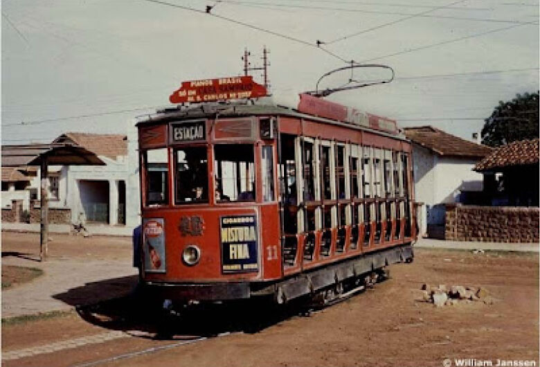 Bonde elétrico entrou em circulação há 111 anos
