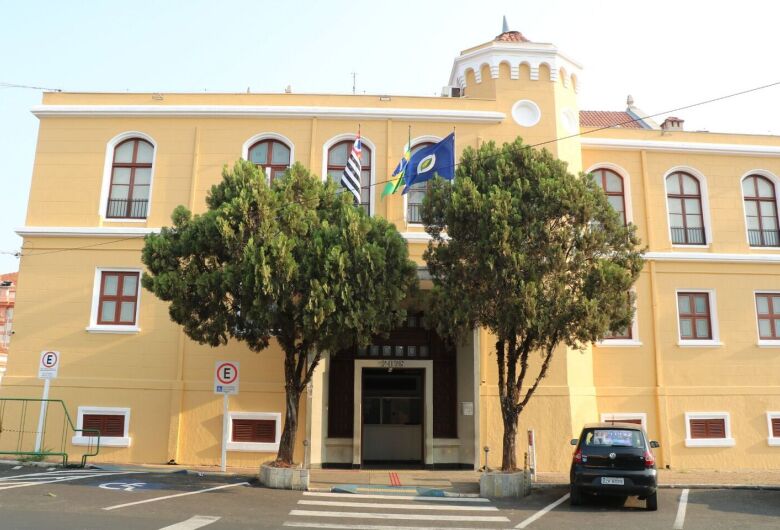 Câmara de São Carlos aprova quase mil projetos em 2025 e destaca participação popular