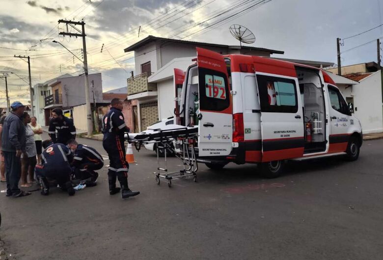 Homem é agredido com pedrada na cabeça