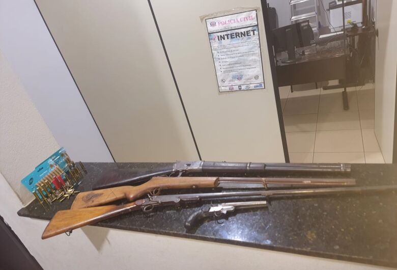 Força Tática encontra armas em residência após ocorrência de disparo de arma de fogo