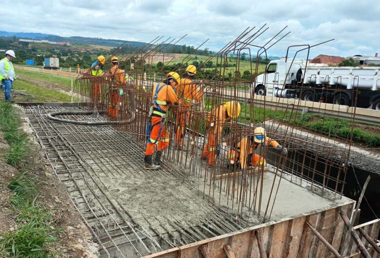 Suspensão de obras na Washington Luís deve melhorar tráfego em São Carlos no fim de ano