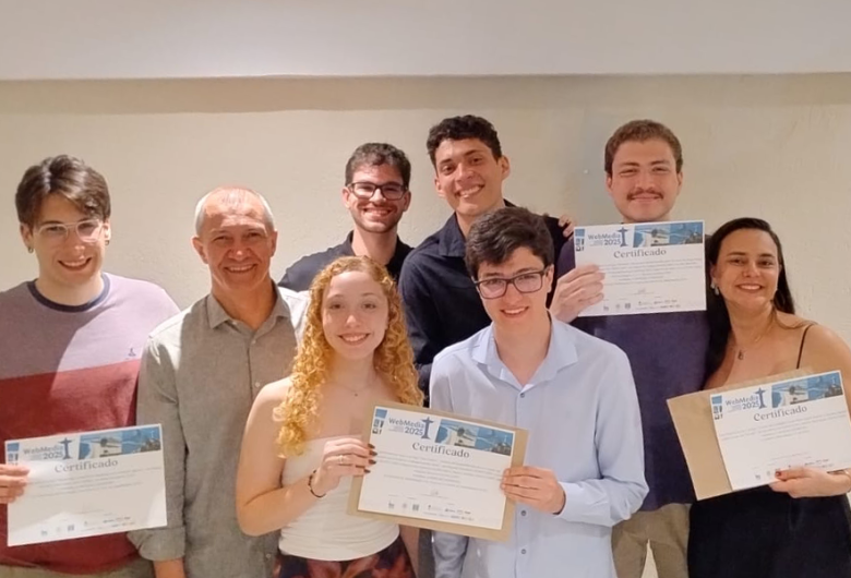 Extensão universitária do ICMC-USP é destaque no WebMedia 2025 e conquista prêmios nacionais