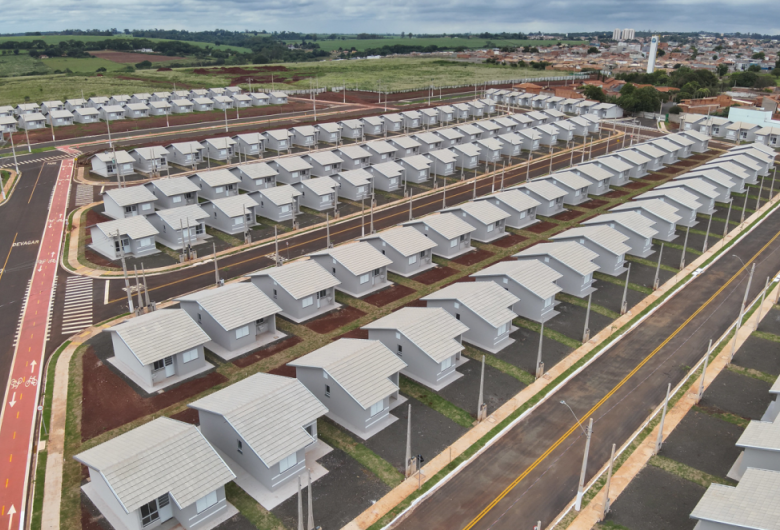 Mercado imobiliário desacelera em novembro, mas mantém fundamentos sólidos