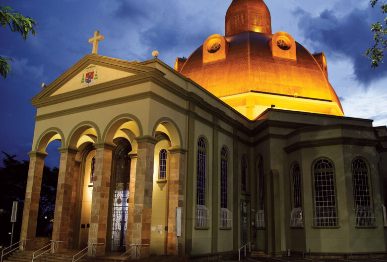 Catedral de São Carlos celebra o Natal com várias missas