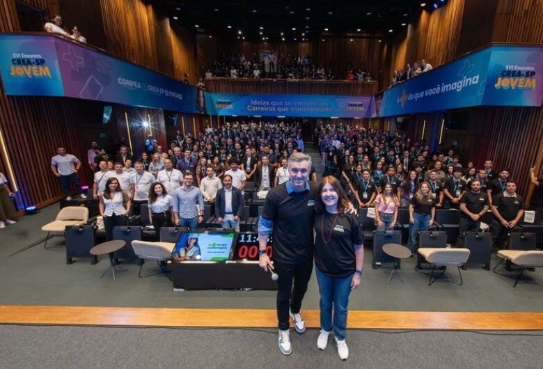 São Carlos marca presença no XVI Encontro Crea-SP Jovem com caravana de estudantes