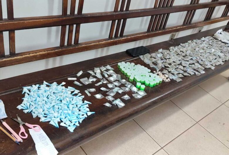 Menores confessam participação no tráfico após abordagem da PM no São Carlos V