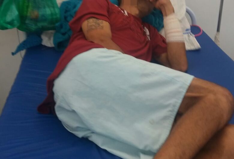 Paciente com leucemia espera há cinco dias por vaga via CROSS para a Santa Casa