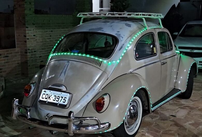 Carreata de carros antigos enfeitados será realizada no dia 20 de dezembro em São Carlos