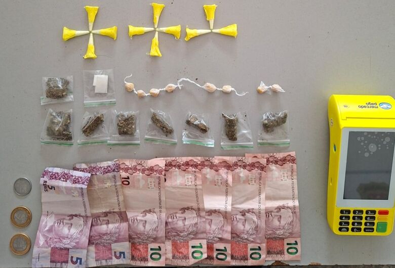 Suspeito tenta dispensar mochila com drogas, mas acaba detido pela Guarda Municipal em Ibaté