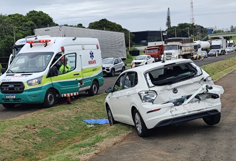 Colisão traseira é registrada na Rodovia Washington Luís 