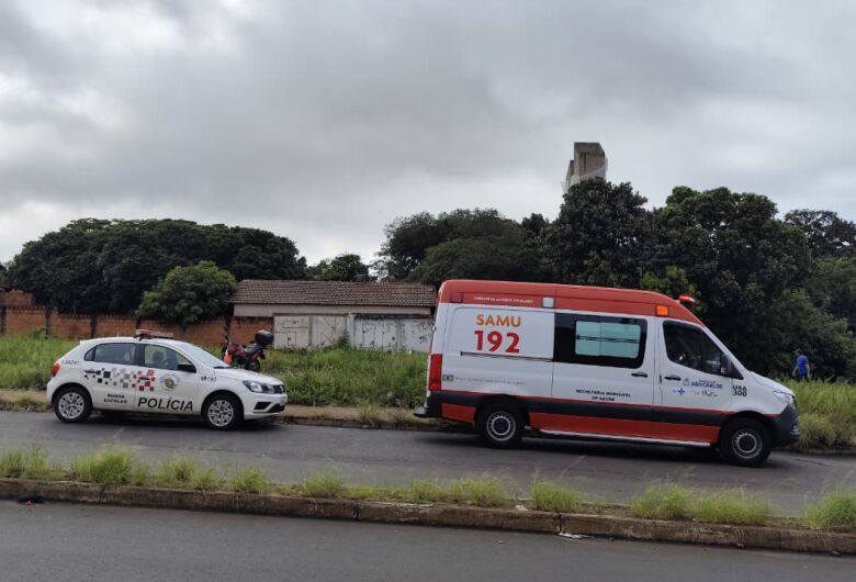 Idoso é encontrado morto em residência na Vila Isabel