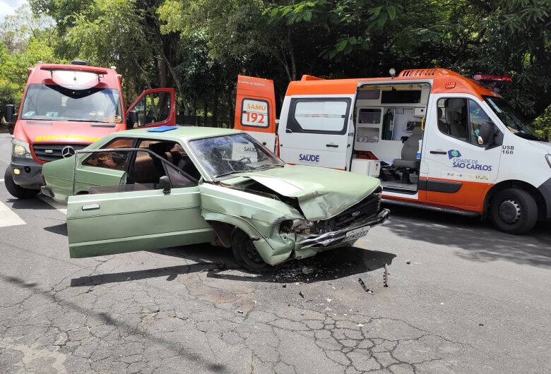 Acidente de trânsito deixa mãe e três filhas feridas no Jardim Bicão