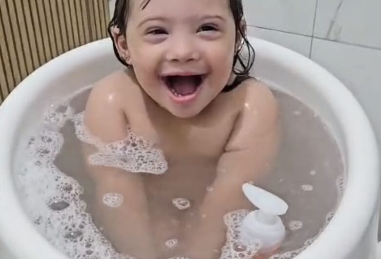 Bebê de São Carlos participa de campanha nacional da Johnson's Baby