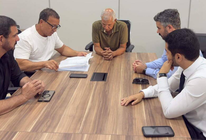 Vereadores discutem medidas para prevenir afogamentos e acidentes em piscinas