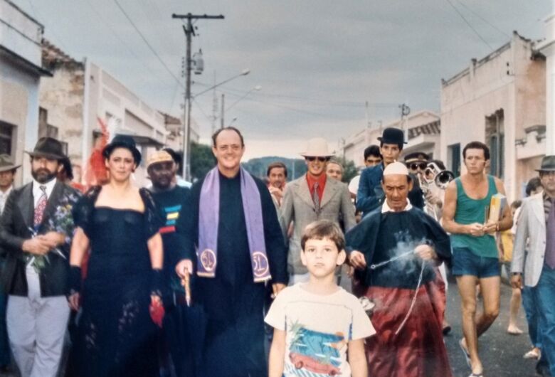 Enterro do Carnaval segue sem definição