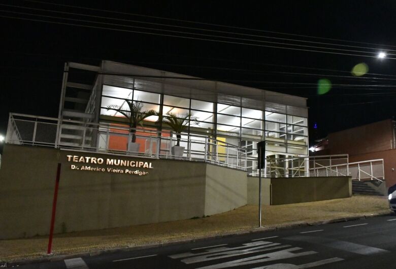 Secretaria de Cultura divulga regras e prazos para uso do Teatro Municipal em 2026