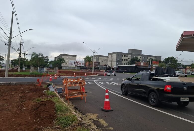 Interdição na Rua Miguel Petroni altera trânsito entre os dias 24 e 27 de fevereiro