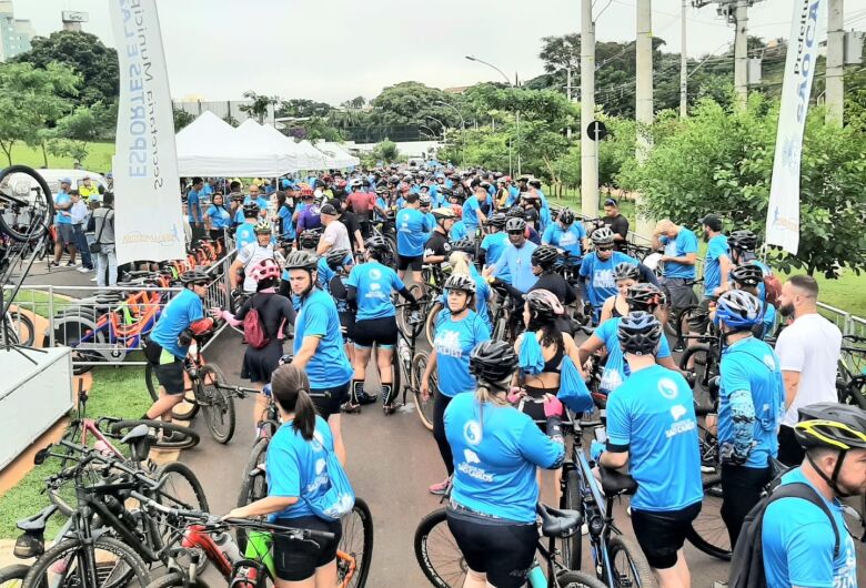 Bike Fest arrecada cerca de 2 mil itens de higiene pessoal e produtos de limpeza