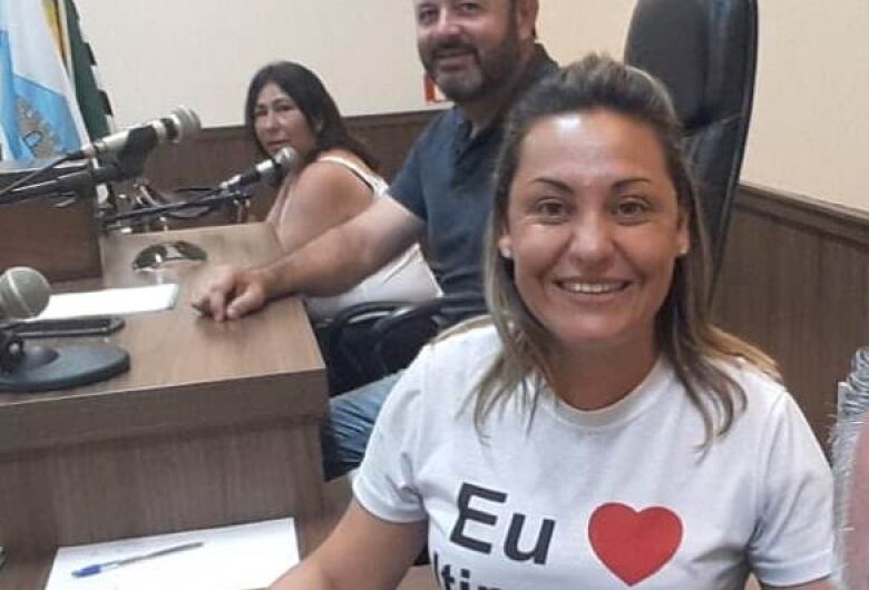 Tribunal de Justiça anula liminar e mantém cassação de Bete do Broa