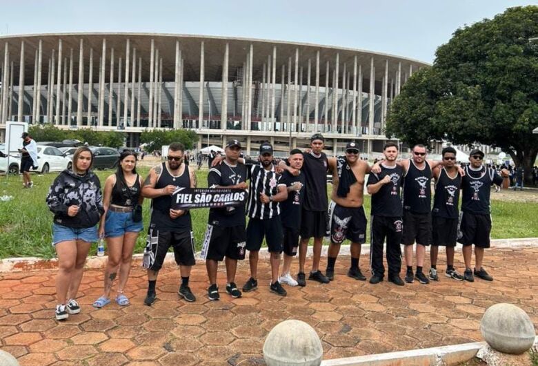 Torcedores de São Carlos viajam a Brasília para acompanhar final da Supercopa Rei