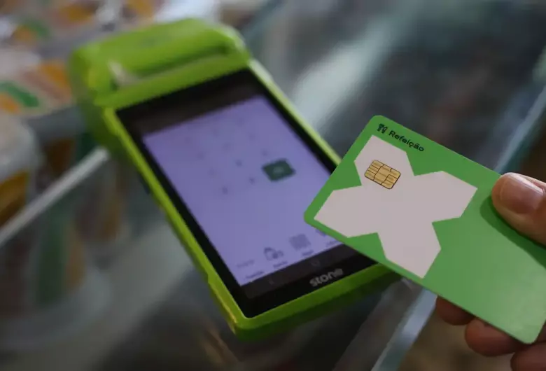 Novas regras do vale-alimentação e refeição entram em vigor e coíbem práticas abusivas