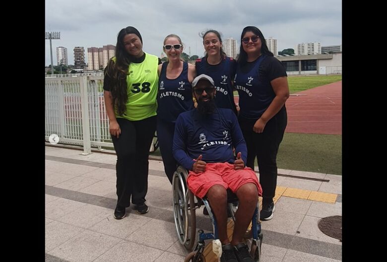 Paratleta de São Carlos celebra ouro e prata em duas provas do atletismo paralímpico