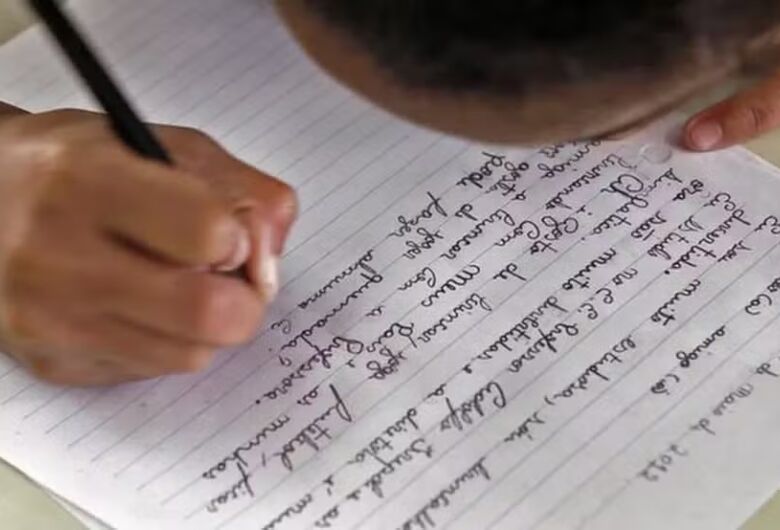 Escolas já podem se inscrever no 55º Concurso Internacional de Redação de Cartas dos Correios