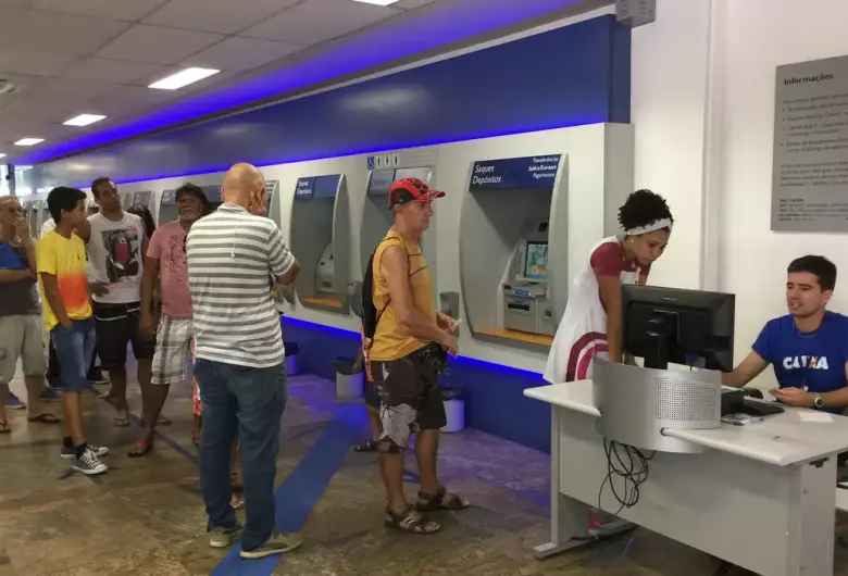 Veja como vão funcionar os bancos durante o carnaval