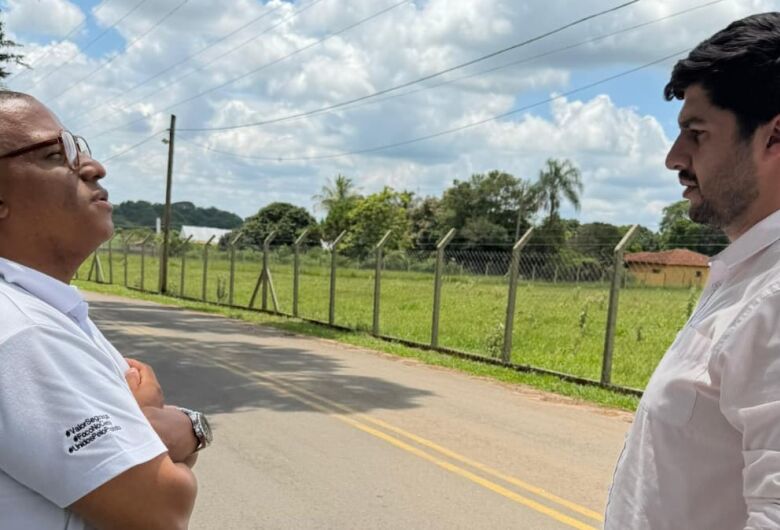 Bruno Zancheta realiza vistoria e cobra implantação de iluminação pública em áreas sem atendimento