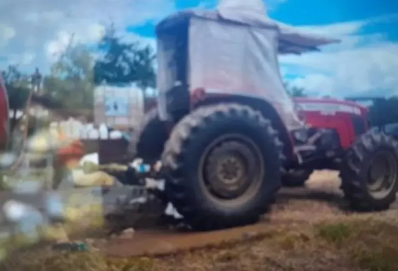 Agricultor fica gravemente ferido após acidente com trator