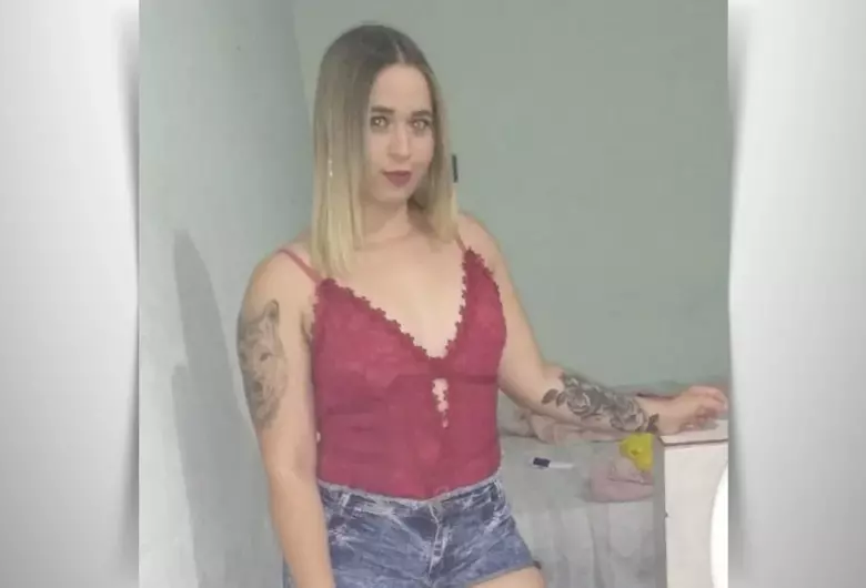 Idoso é esfaqueado por cuidadora em surto e ambos morrem em cidade da região