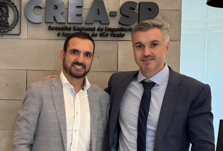 Vinicius Marchese recebe título de Cidadão Honorário de São Carlos