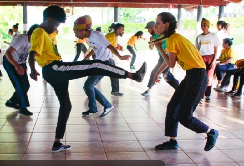 Ibaté abre inscrições para curso gratuito de Capoeira Angola exclusivo para mulheres