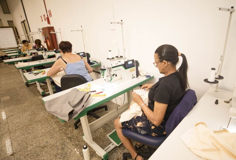 Casa do Trabalhador amplia oferta de cursos gratuitos e confirma novas turmas