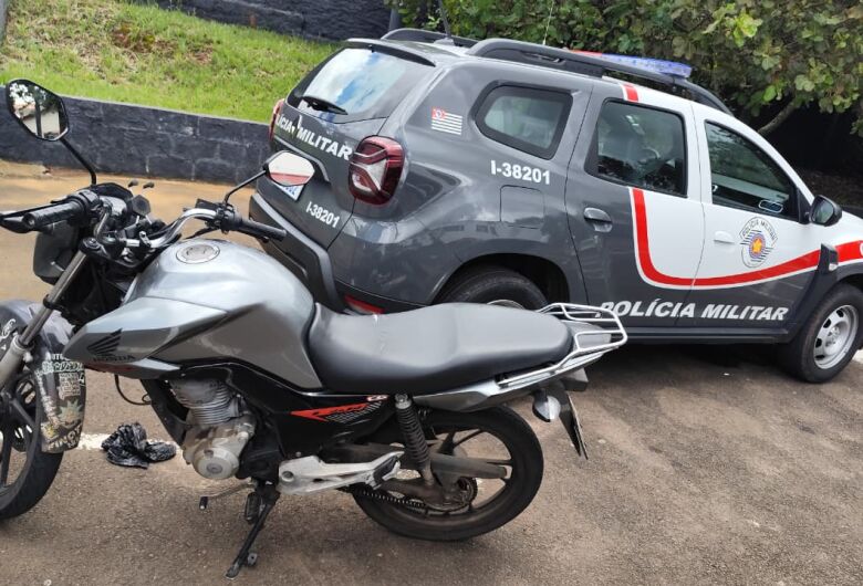 Homem é detido por tráfico de drogas ao usar esquema de “delivery” no Cidade Aracy